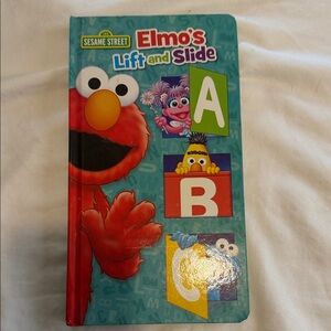 Sesame Street Elmo's Lift and Slide Book - Red and Blue